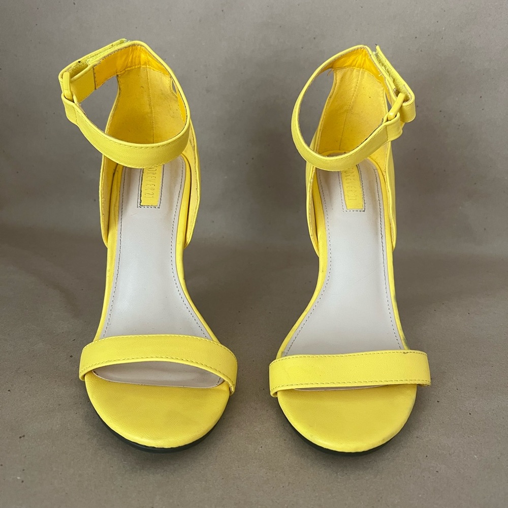 Yellow Heels